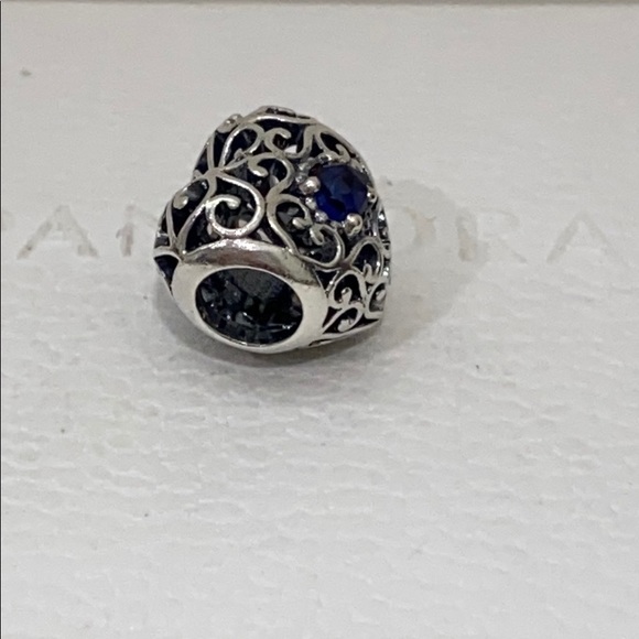 New Pandora Signature Heart London Synthetic Sapphire - Picture 2 of 5